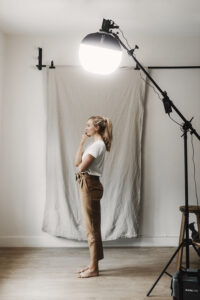 Fotoshoot Studio | Portret serie Anouck Nijmegen studio opstelling daglicht Nanlite Canon