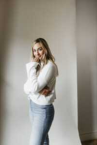 Fotoshoot Studio | Portret serie Anouck Nijmegen studio opstelling daglicht Nanlite Canon
