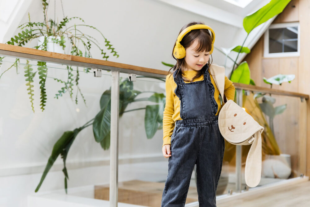 Jurriaan Huting fotografie Nijmegen commerciele conceptuele Lifestyle fotografie - POGS Kids only Headphones