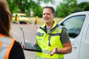 Expertteams van Cobra GroenInzicht in actie op locatie, bedrijfsfotografie door Jurriaan Huting